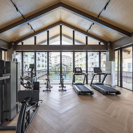 Апартаменты Amani 133,3 Minutes To Airport,With Gym & Pool,Fast Wi-Fi, Free Netflix Мактан Экстерьер фото